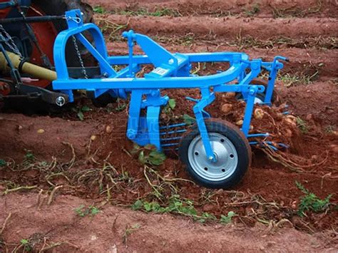 potato digger for compact tractor|3 point hitch potato digger.